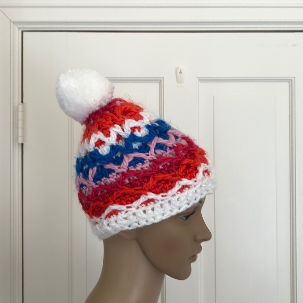 Obermeyer hid’s knit hat white blue red with pompom